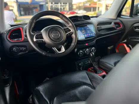 JEEP Renegade 2.0 16V 4P TURBO DIESEL TRAILHAWK 4X4 AUTOMTICO, Foto 2