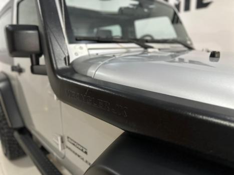 JEEP Wrangler 3.8 V6 12V SPORT TETO R�GIDO AUTOM�TICO, Foto 13