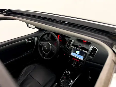 KIA Cerato Coup� 2.0 16V KOUP AUTOM�TICO, Foto 17