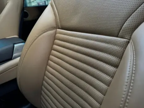 LAND ROVER Discovery 3.0 4P HSE SDV6 4X4 TURBO DIESEL AUTOM�TICO, Foto 21