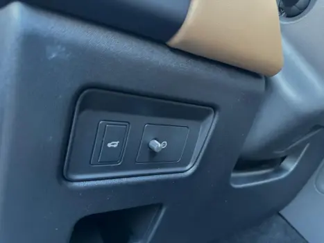 LAND ROVER Discovery 3.0 4P HSE SDV6 4X4 TURBO DIESEL AUTOM�TICO, Foto 22