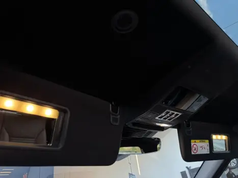 LAND ROVER Discovery 3.0 4P HSE SDV6 4X4 TURBO DIESEL AUTOM�TICO, Foto 30