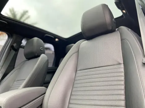 LAND ROVER Discovery Sport 2.0 16V 4P D200 SE TURBO DIESEL AUTOM�TICO 7 LUGARES, Foto 7