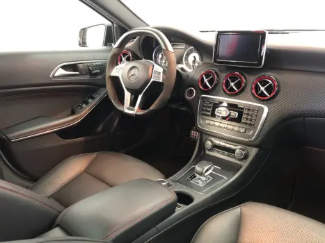 MERCEDES-BENZ A 45 AMG 2.0 16V 4P TURBO AUTOMATIZADO, Foto 12 MERCEDES-BENZ A 45 AMG 2.0 16V 4P TURBO AUTOMATIZADO, Foto 12