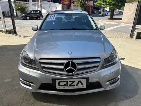 MERCEDES-BENZ C 200 1.8 16V 4P CGI AVANTGARDE AUTOM�TICO, Foto 2