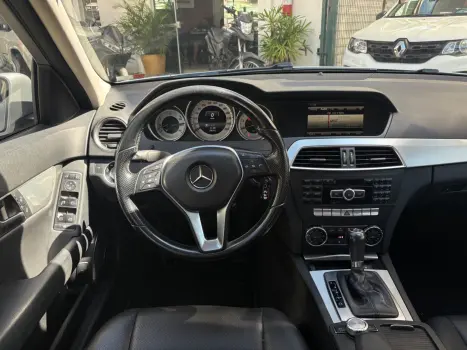 MERCEDES-BENZ C 200 1.8 16V 4P CGI AVANTGARDE AUTOM�TICO, Foto 7
