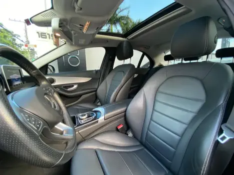 MERCEDES-BENZ C 250 2.0 16V 4P CGI AVANTGARDE 9-GTRONIC AUTOM�TICO, Foto 6