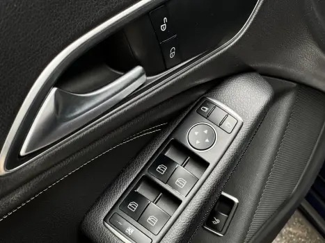 MERCEDES-BENZ CLA 180 1.6 16V 4P CGI TURBO 7G-TRONIC DCT AUTOMTICO, Foto 11