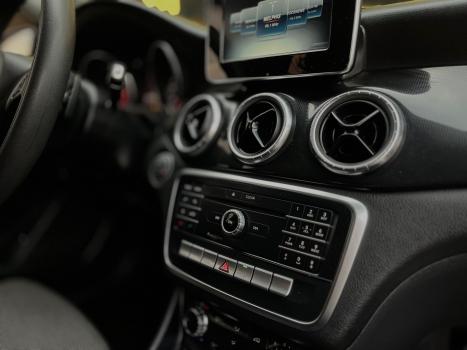 MERCEDES-BENZ CLA 180 1.6 16V 4P CGI TURBO 7G-TRONIC AUTOM�TICO DCT, Foto 13