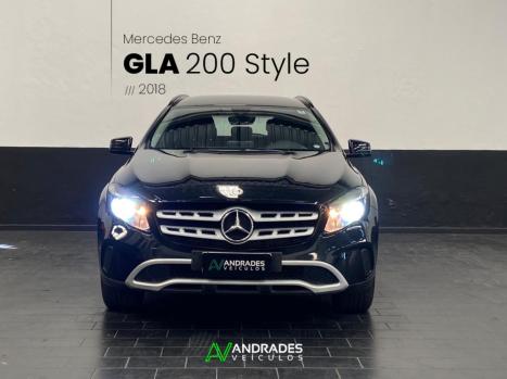MERCEDES-BENZ GLA 200 1.6 16V 4P FLEX CGI STYLE TURBO AUTOMTICO, Foto 2