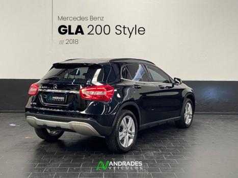 MERCEDES-BENZ GLA 200 1.6 16V 4P FLEX CGI STYLE TURBO AUTOMTICO, Foto 4