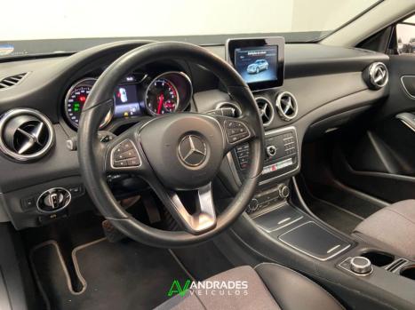 MERCEDES-BENZ GLA 200 1.6 16V 4P FLEX CGI STYLE TURBO AUTOMTICO, Foto 9