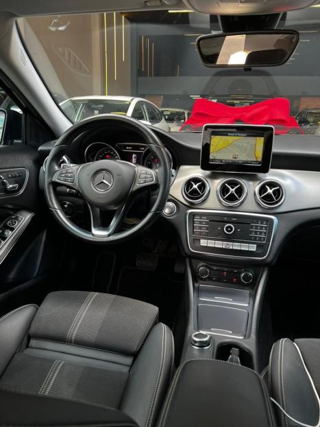 MERCEDES-BENZ GLA 200 1.6 16V 4P CGI ADVANCE TURBO AUTOMTICO, Foto 16