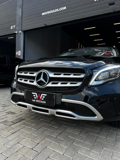 MERCEDES-BENZ GLA 200 1.6 16V 4P CGI ADVANCE TURBO AUTOMTICO, Foto 18