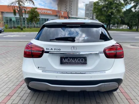 MERCEDES-BENZ GLA 200 1.6 16V 4P FLEX CGI STYLE TURBO AUTOM�TICO, Foto 3
