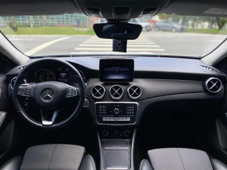 MERCEDES-BENZ GLA 200 1.6 16V 4P FLEX CGI STYLE TURBO AUTOM�TICO, Foto 10