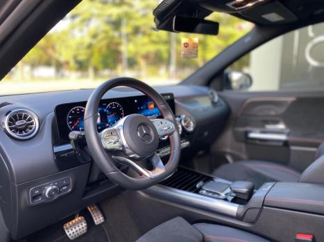 MERCEDES-BENZ GLA 200 1.3 16V 4P GCI AMG LINE 7G-DCT AUTOM�TICO, Foto 5