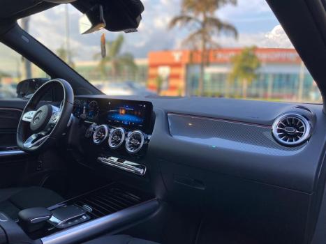 MERCEDES-BENZ GLA 200 1.3 16V 4P GCI AMG LINE 7G-DCT AUTOM�TICO, Foto 9