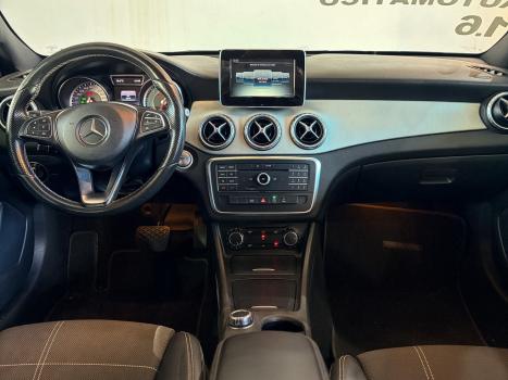 MERCEDES-BENZ GLA 200 1.6 16V 4P FLEX CGI STYLE TURBO AUTOM�TICO, Foto 6
