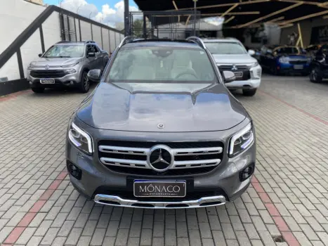 MERCEDES-BENZ GLB 200 1.3 16V 4P CGI PROGRESSIVE TURBO 7G-TRONIC DCT AUTOM�TICO, Foto 2