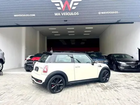 MINI Cooper 1.6 16V S TURBO AUTOM�TICO, Foto 5