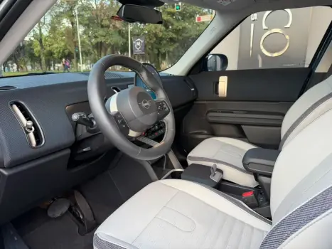 MINI Countryman 1.5 12V 4P COOPER S E EXCLUSIVE ALL4 TWINPOWER TURBO STEPTRONIC AUTOM�TICO, Foto 5