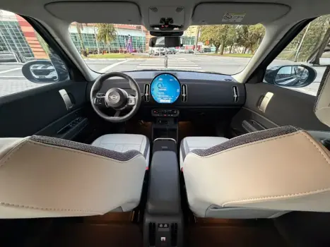 MINI Countryman 1.5 12V 4P COOPER S E EXCLUSIVE ALL4 TWINPOWER TURBO STEPTRONIC AUTOM�TICO, Foto 9