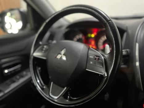 MITSUBISHI ASX 2.0 16V 4P FLEX HPE FWD AUTOMÁTICO CVT, Foto 7 MITSUBISHI ASX 2.0 16V 4P FLEX HPE FWD AUTOMÁTICO CVT, Foto 7