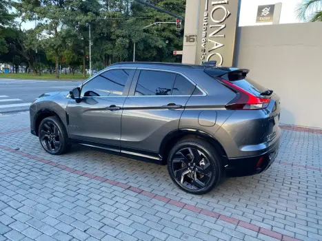 MITSUBISHI Eclipse Cross 1.5 16V 4P MIVEC HPE-S AWD TURBO AUTOM�TICO CVT, Foto 4