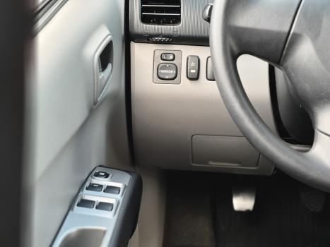 MITSUBISHI L 200 2.4 16V 4P HLS CABINE DUPLA FLEX , Foto 6