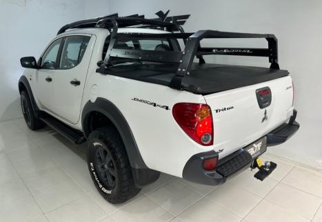 MITSUBISHI L 200 Savana 3.2 16V 4P 4X4 TURBO DIESEL INTECOOLER AUTOM�TICO, Foto 3