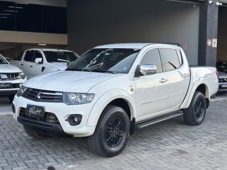 MITSUBISHI L 200 Triton 3.2 16V HPE 4X4 CABINE DUPLA TURBO DIESEL INTERCOOLER, Foto 3
