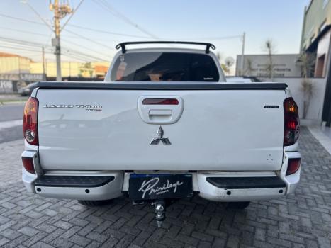 MITSUBISHI L 200 Triton 3.2 16V HPE 4X4 CABINE DUPLA TURBO DIESEL INTERCOOLER, Foto 5