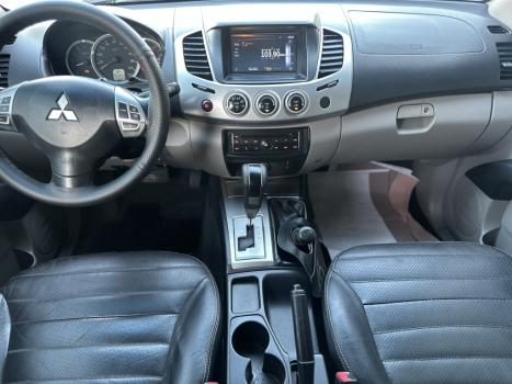 MITSUBISHI L 200 Triton 3.2 16V HPE 4X4 CABINE DUPLA TURBO DIESEL INTERCOOLER, Foto 8