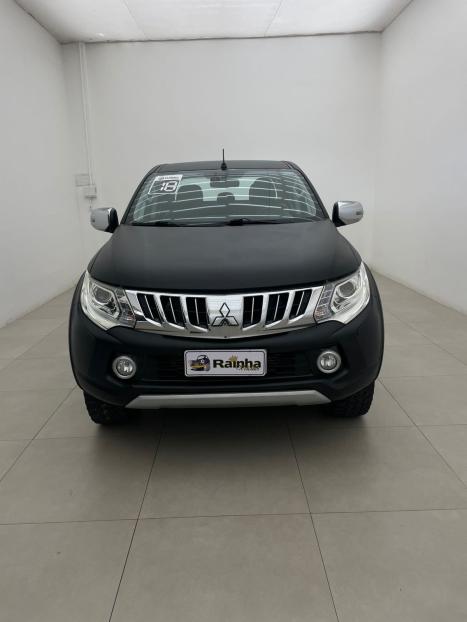 MITSUBISHI L 200 Triton 2.4 16V SPORT HPE TOP 4X4 CABINE DUPLA TURBO DIESEL AUTOM�TICO, Foto 5