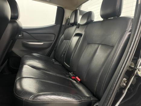 MITSUBISHI L 200 Triton 2.4 16V SPORT HPE TOP 4X4 CABINE DUPLA TURBO DIESEL AUTOM�TICO, Foto 10