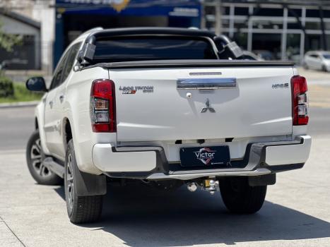 MITSUBISHI L 200 Triton 2.4 16V SPORT HPE TOP 4X4 CABINE DUPLA TURBO DIESEL AUTOMTICO, Foto 7