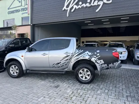 MITSUBISHI L 200 Triton 3.2 16V HPE 4X4 CABINE DUPLA TURBO DIESEL INTERCOOLER AUTOMTICO, Foto 10