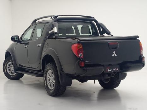 MITSUBISHI L 200 Triton 3.2 16V HPE 4X4 CABINE DUPLA TURBO DIESEL INTERCOOLER AUTOM�TICO, Foto 5