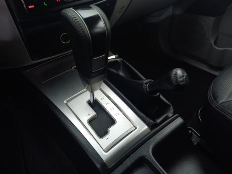 MITSUBISHI L 200 Triton 3.2 16V HPE 4X4 CABINE DUPLA TURBO DIESEL INTERCOOLER AUTOM�TICO, Foto 6