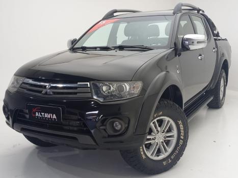 MITSUBISHI L 200 Triton 3.2 16V HPE 4X4 CABINE DUPLA TURBO DIESEL INTERCOOLER AUTOM�TICO, Foto 10