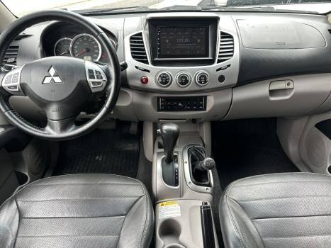 MITSUBISHI L 200 Triton 3.2 16V HPE 4X4 CABINE DUPLA TURBO DIESEL INTERCOOLER AUTOM�TICO, Foto 8