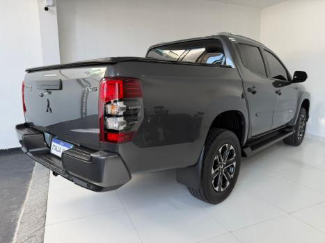 MITSUBISHI L 200 Triton 2.4 16V SPORT HPE-S 4X4 CABINE DUPLA TURBO DIESEL AUTOM�TICO, Foto 8