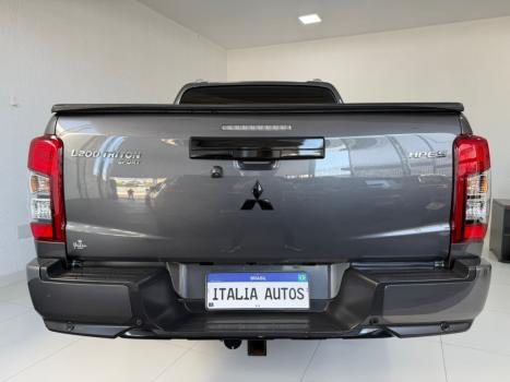 MITSUBISHI L 200 Triton 2.4 16V SPORT HPE-S 4X4 CABINE DUPLA TURBO DIESEL AUTOM�TICO, Foto 10