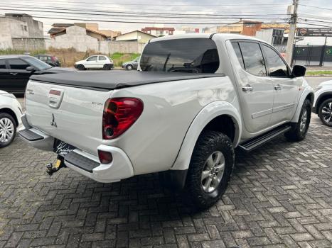 MITSUBISHI L 200 Triton 3.2 16V HPE 4X4 CABINE DUPLA TURBO DIESEL INTERCOOLER AUTOM�TICO, Foto 4