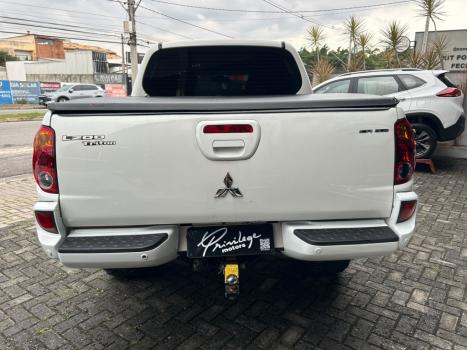 MITSUBISHI L 200 Triton 3.2 16V HPE 4X4 CABINE DUPLA TURBO DIESEL INTERCOOLER AUTOM�TICO, Foto 6