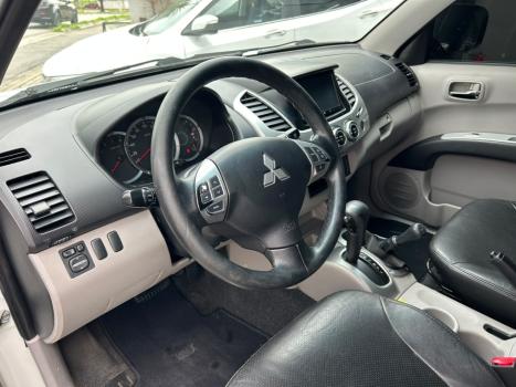 MITSUBISHI L 200 Triton 3.2 16V HPE 4X4 CABINE DUPLA TURBO DIESEL INTERCOOLER AUTOM�TICO, Foto 7