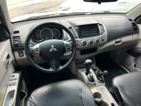 MITSUBISHI L 200 Triton 3.2 16V HPE 4X4 CABINE DUPLA TURBO DIESEL INTERCOOLER AUTOM�TICO, Foto 9
