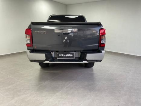 MITSUBISHI L 200 Triton 2.4 16V SPORT HPE 4X4 CABINE DUPLA TURBO DIESEL AUTOM�TICO, Foto 4