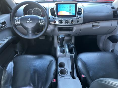MITSUBISHI L 200 Triton 3.2 16V HPE 4X4 CABINE DUPLA TURBO DIESEL INTERCOOLER AUTOM�TICO, Foto 8